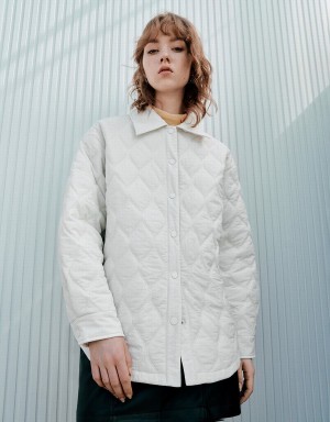 Abrigos Urban Revivo Press Buttoned Embossed Acolchado Mujer Blancos | OMF6158XH