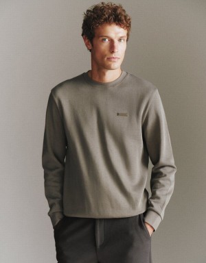 Sudaderas Urban Revivo Crew Neck Directo Hombre Grises Oscuro | PIF3345TM