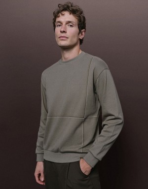 Sudaderas Urban Revivo Crew Neck Directo Hombre Grises Oscuro | WSO982HY
