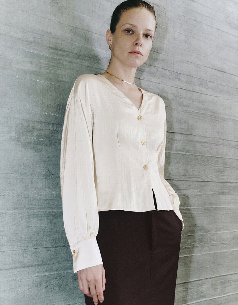 Camisas Urban Revivo V-Neck Directo Mujer Blancos | OHJ2399SA