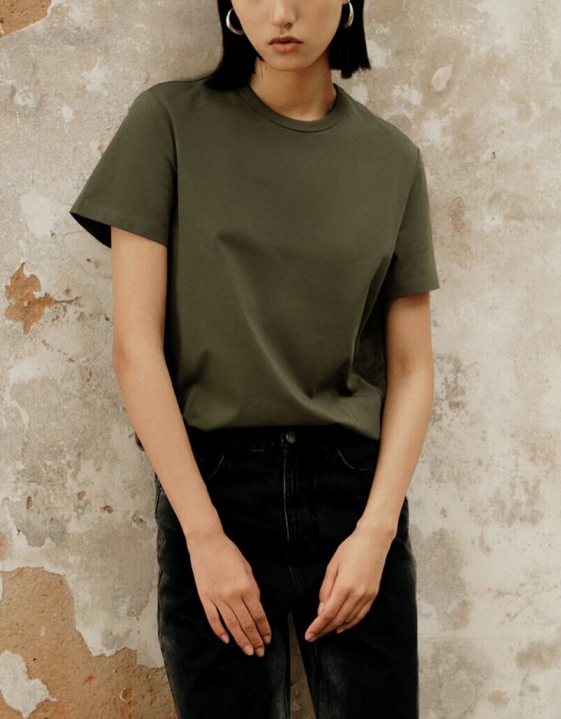 Camiseta Urban Revivo Basic Regular Mujer Verdes | YYV4731PF