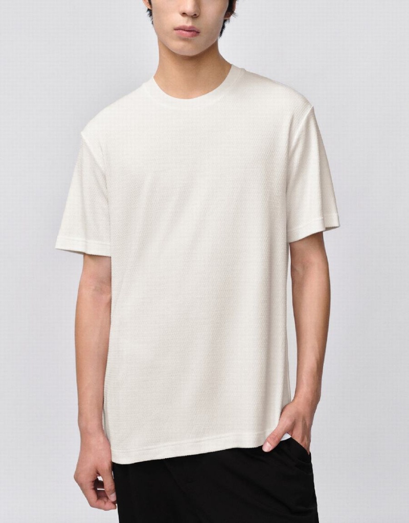 Camiseta Urban Revivo Crew Neck Directo Hombre Blancos | WZC3296BM