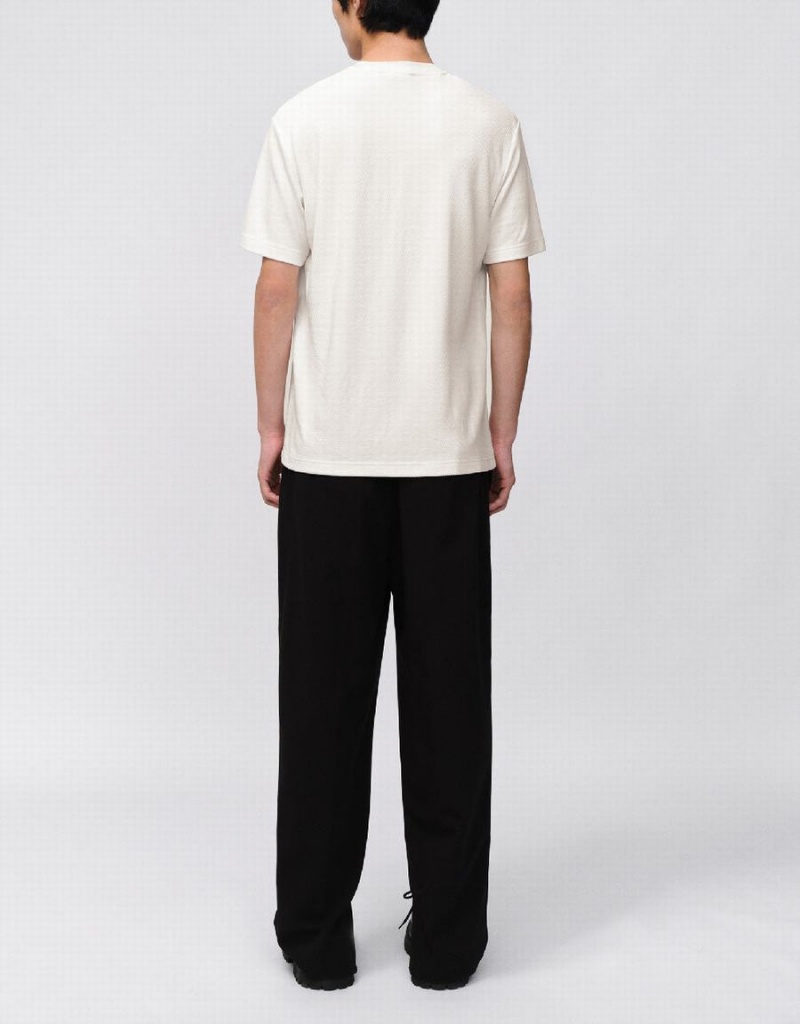 Camiseta Urban Revivo Crew Neck Directo Hombre Blancos | WZC3296BM