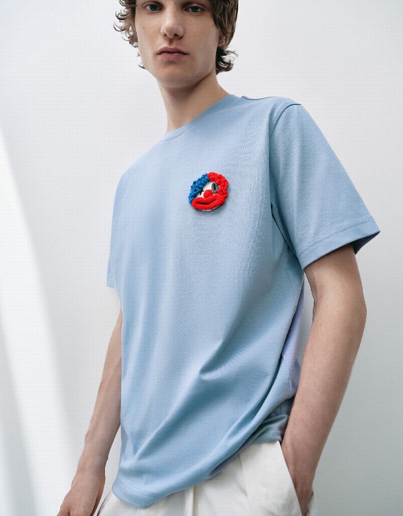Camiseta Urban Revivo Joker Embossed Crew Neck Hombre Azules | JXC6052PJ