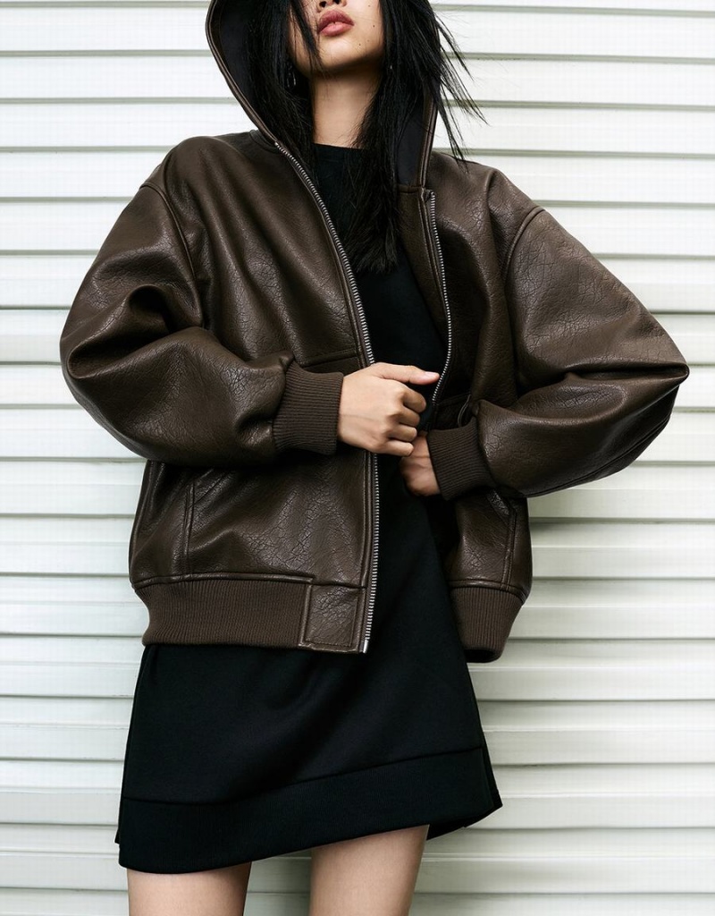 Chaqueta Con Capucha Urban Revivo Cremallera Front Vegan Cuero Mujer Verdes | LAU459TT