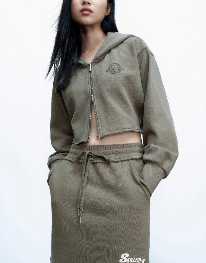 Chaqueta Con Capucha Urban Revivo Cropped Cremallera Front Mujer Kaki | RXS7416HE