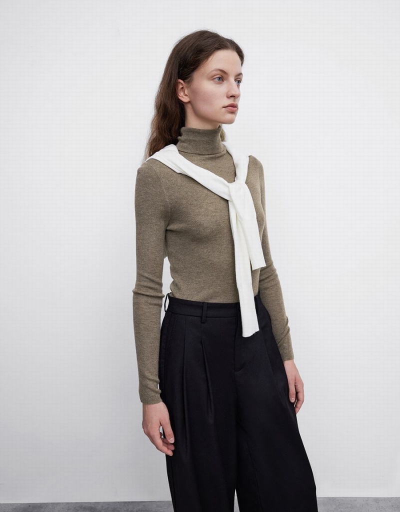 Cárdigan Urban Revivo Turtle Neck Flaco De Punto Mujer Kaki | RUU4970LA