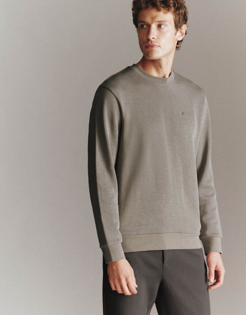 Sudaderas Urban Revivo Crew Neck Directo Hombre Grises Oscuro | PIF3345TM