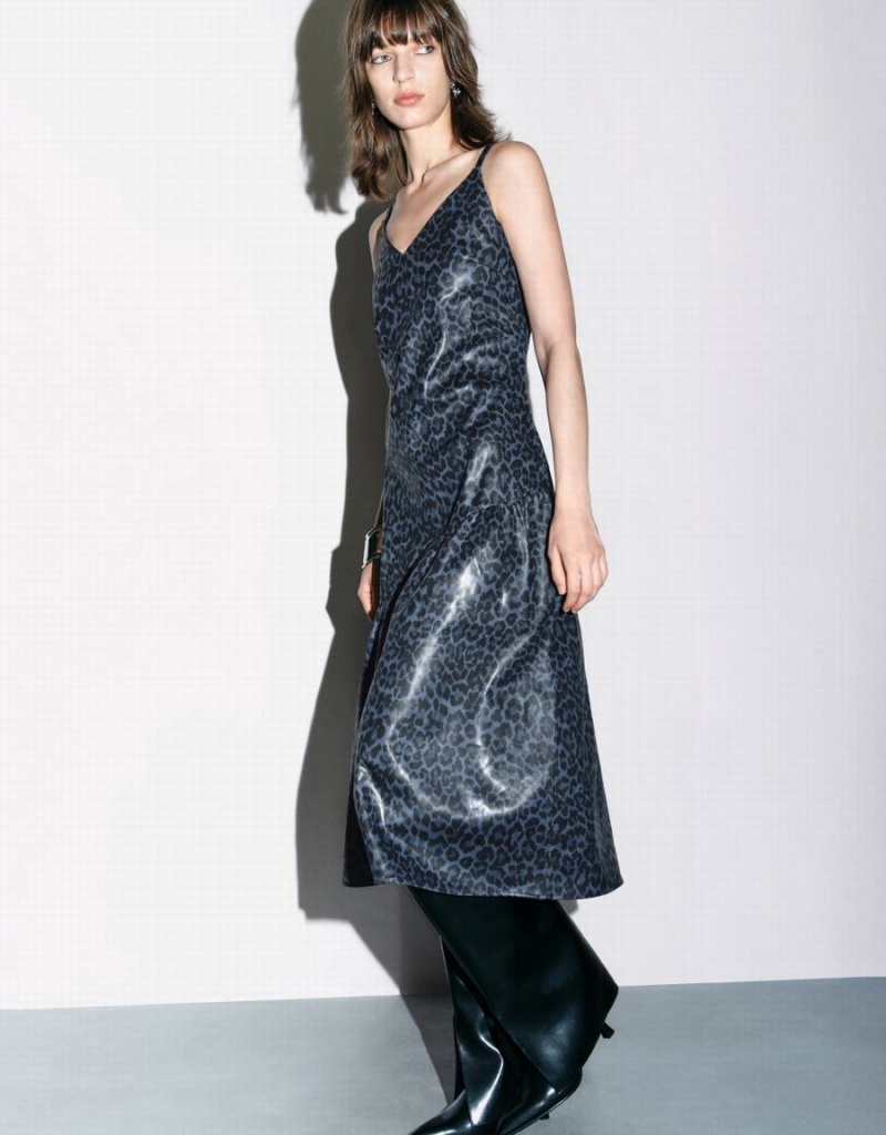 Vestido Urban Revivo Leopard Printed Sin Manga V-Neck A-Line Mujer Azules Oscuro Negros | BUQ1852QN