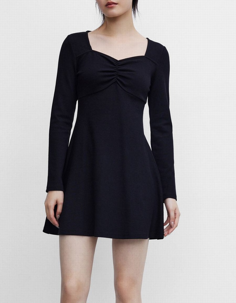 Vestido Urban Revivo Ruched Front Skater Mujer Negros | LYX5986NE
