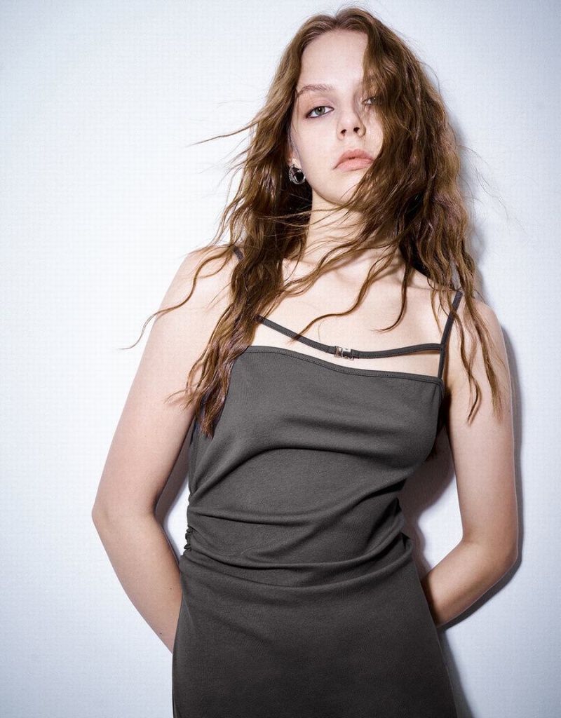 Vestido Urban Revivo Ruched Off-Shoulder A-Line Cami Mujer Grises Oscuro | OYP2026HD